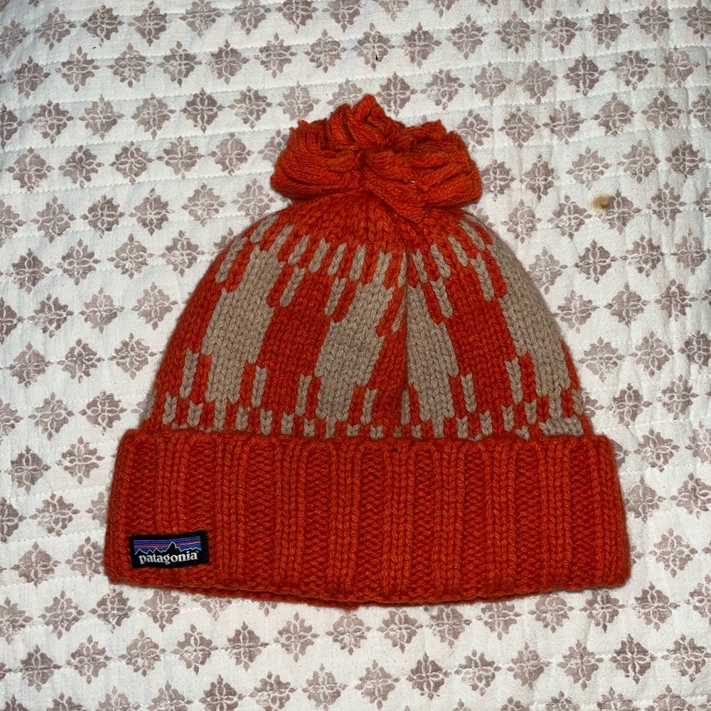 Patagonia Snowbelle Beanie NWOT - DISCONTINUED PATTERN